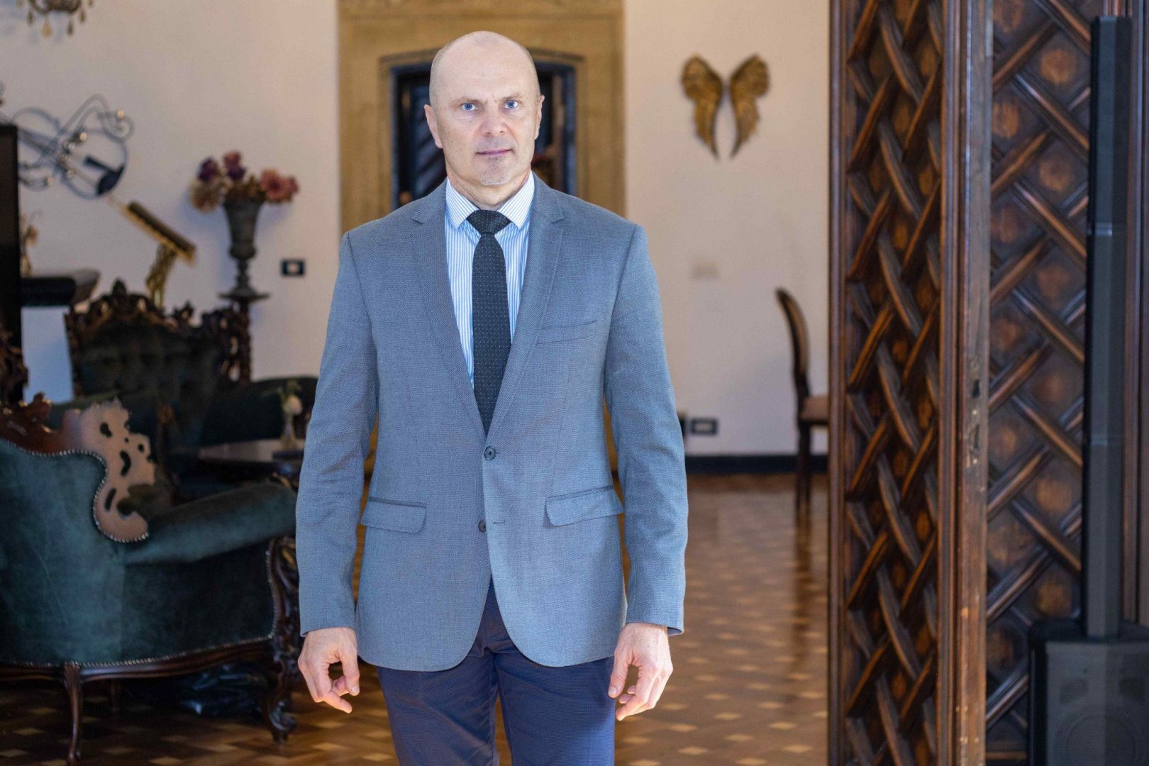 Cum contribuie EkoGroup și Cătălin Cârcu la evoluția marketingului politic 5 Cum contribuie EkoGroup și Cătălin Cârcu la evoluția marketingului politic